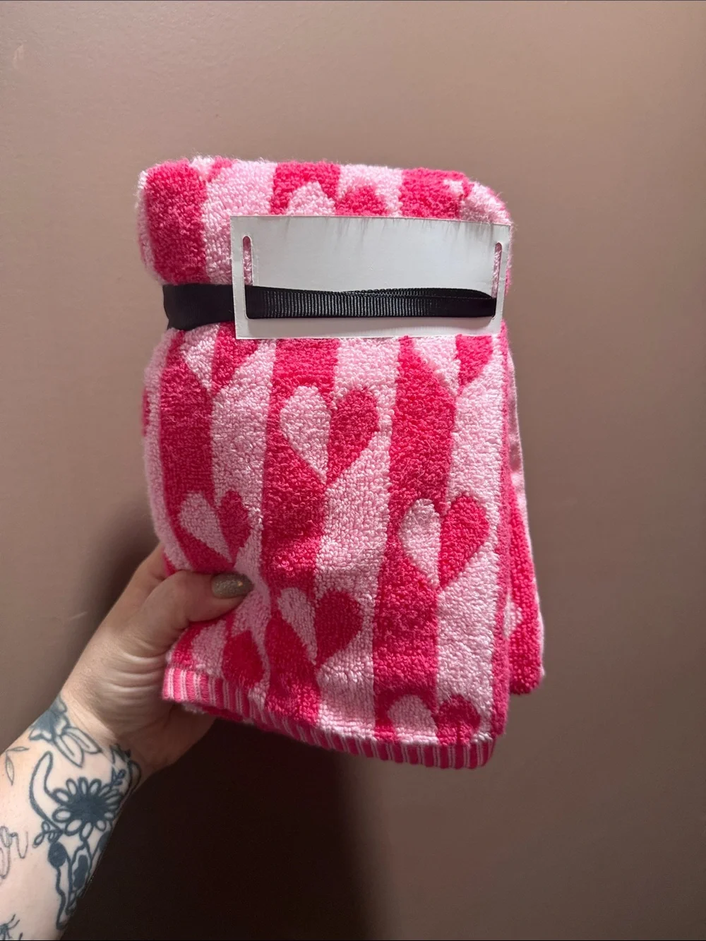 Pink Heart Pattern 2-Pack Hand Towels